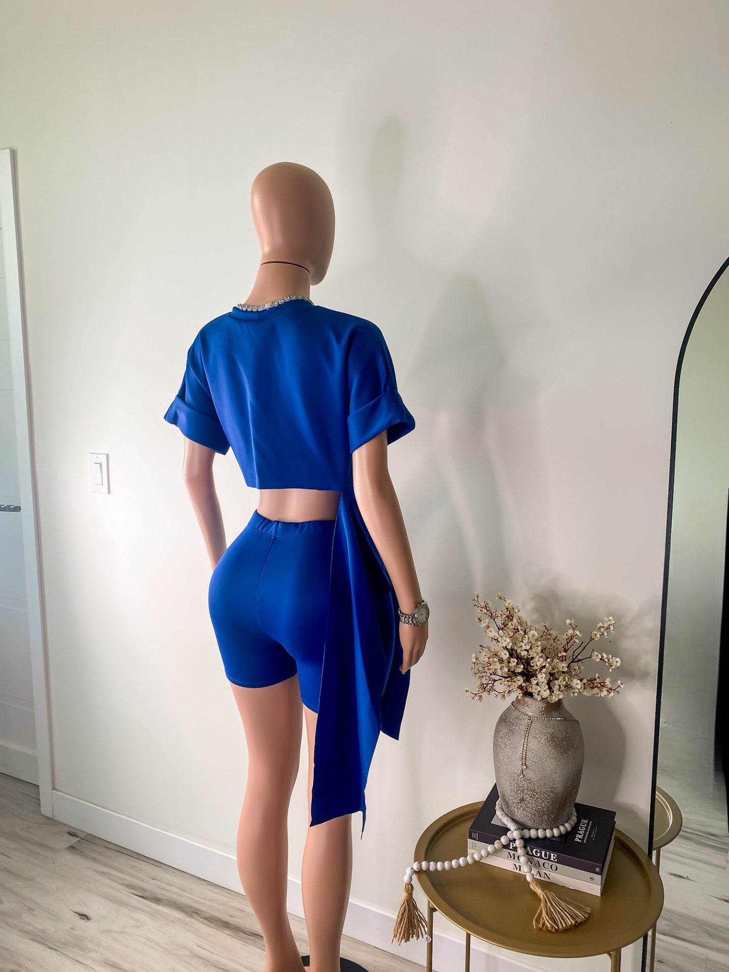 Flow State – Blue Draped Tie Crop Tee & Biker Shorts Set