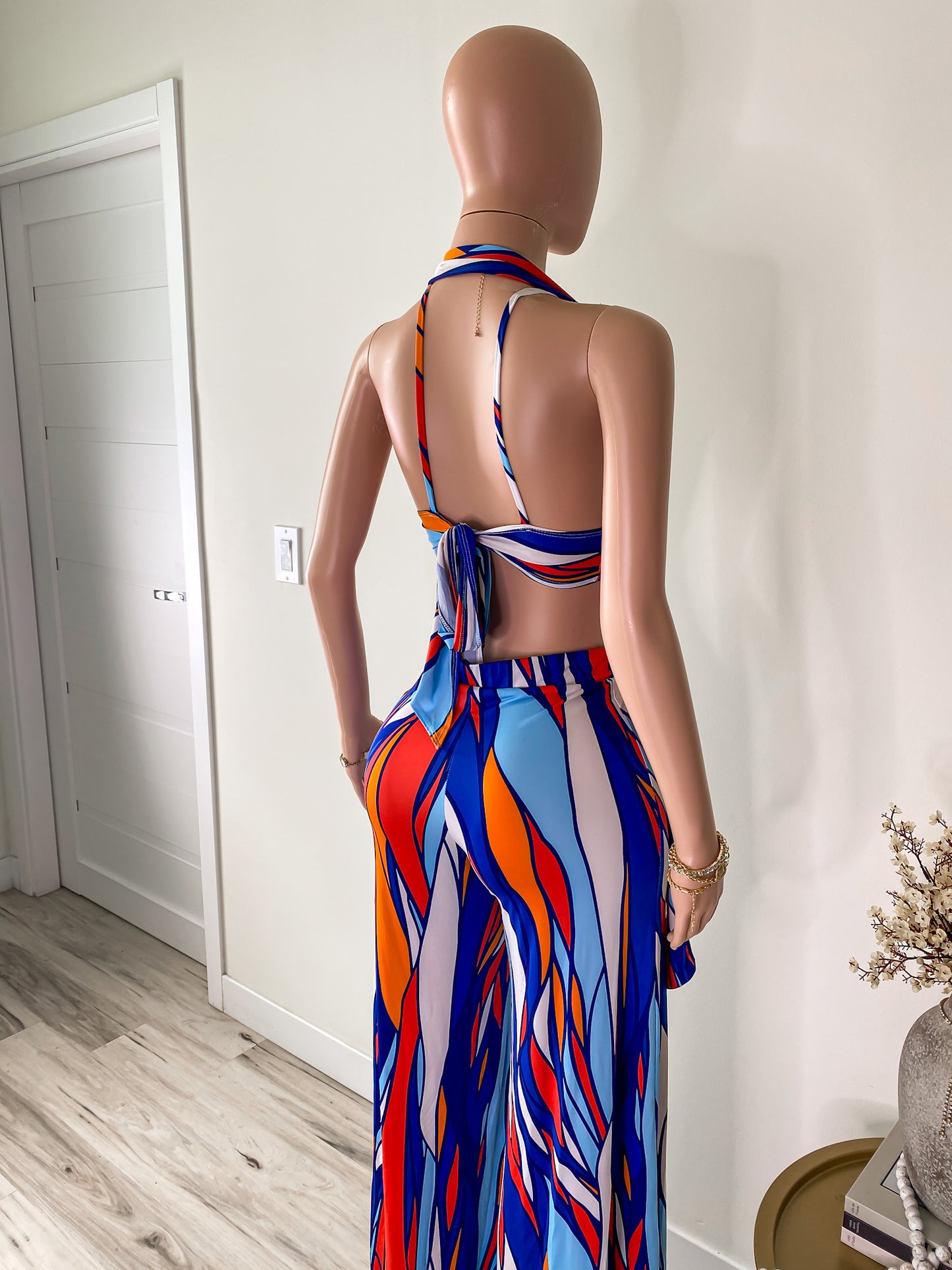 Heat Vision – Halter Tie Top & Wide-Leg Pant Set (Multicolor)